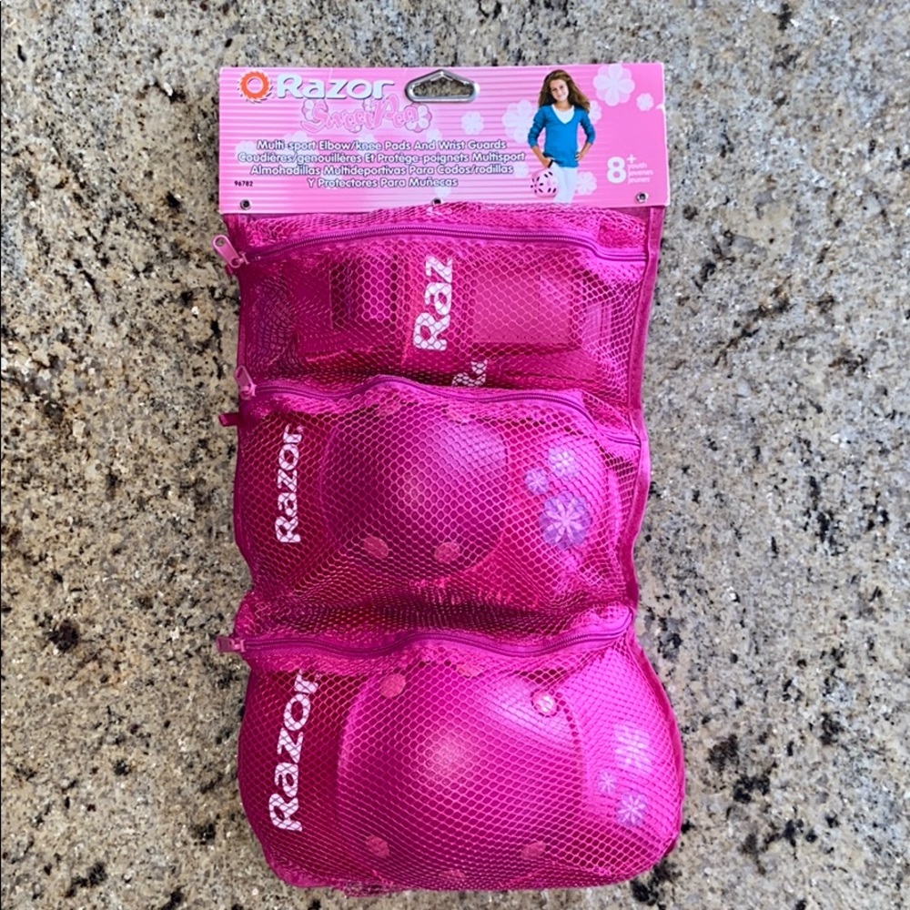 Razor knee pad, elbow pad, and rosy guard set
